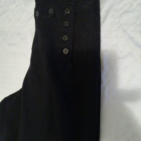 Original navy pants revamped in genuine wool, lace-up closure, multiple buttons - Picture 7 of 7
